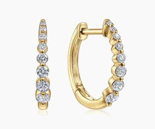 14k Gold Natural Diamond Huggie