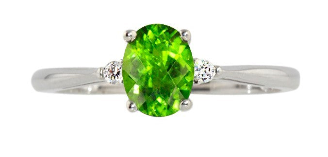 14k White Gold Fashion Ring with Oval Peridot