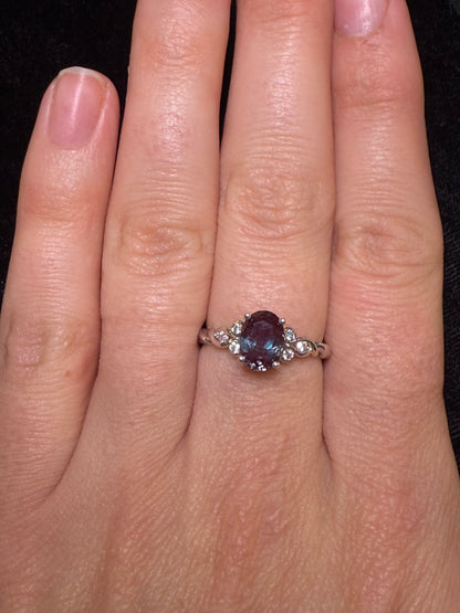 14k White Gold Fashion Ring with Chatam